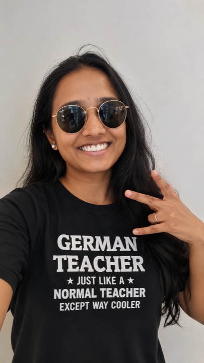 Vrushali Barde teaching live online German classes